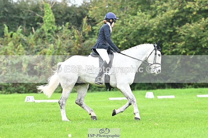 241024-123056-02763 - 326-Eloise.Hawtin-TULLIBARDS.CLONEENAGH.TED