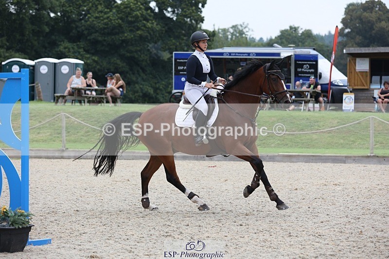 230908-172203-03266 - Cls 9 Snr Newcomers & 1.10m Open