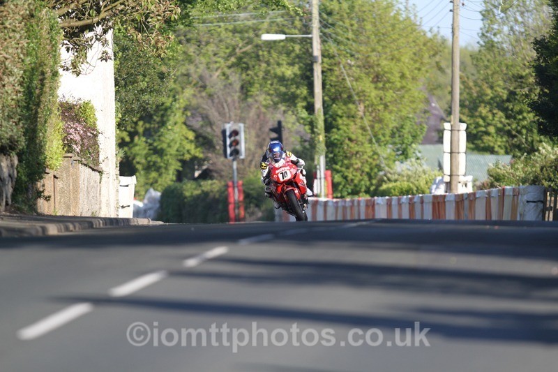 IMG_5128 - Thursday Practice  TT 2013