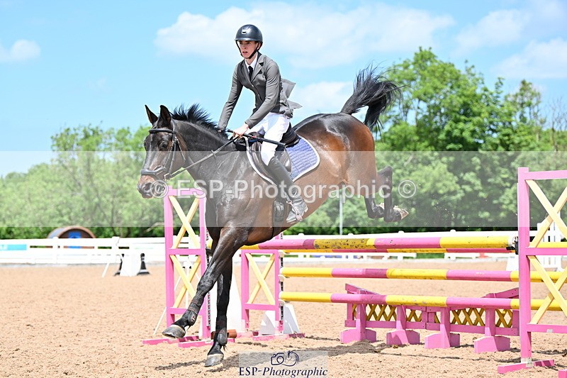 240605A-130536-00472 - Cls 3 Snr 1.05m Open