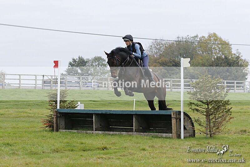 WWHT 181020 WWHT 181020 679 - WWEC Novice Pairs (0.80m) 18/10/20