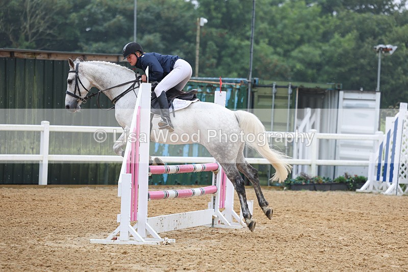 3E7A5252 - Class 4: Senior British Novice/90cm open
