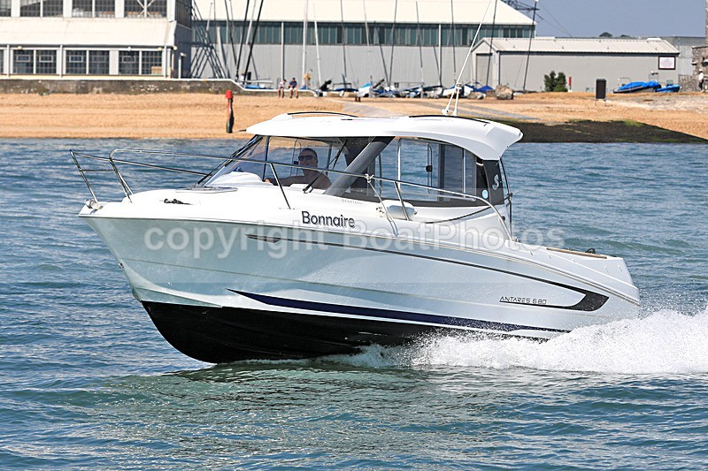 180715 BONNAIRE - BENETEAU ANTARES 1Y3A1856 - Motorboats - Hardtop