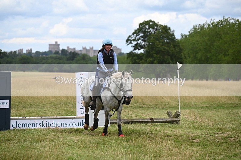 WJ6_5750 - Time at Jump 14:42 to 15:23