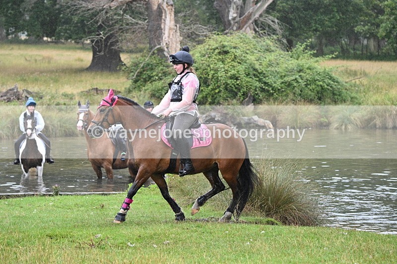 WJ7_8844 - Time at Water 11:53 to 12:23