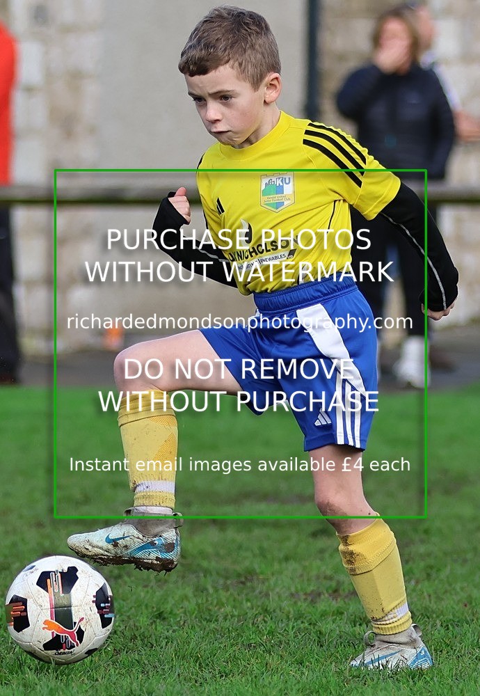533A3160 - Kendal Utd U8's vs Sedbergh Wanderers Juniors U8 (8/11/25)