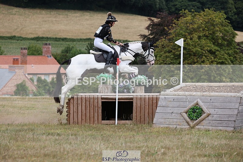 250802A-144126-05085 - F-257-Sophie.Clay-ACE