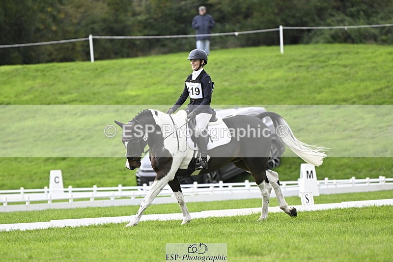 251023A-120611-04010 - F-419-Helen.du.Heaume