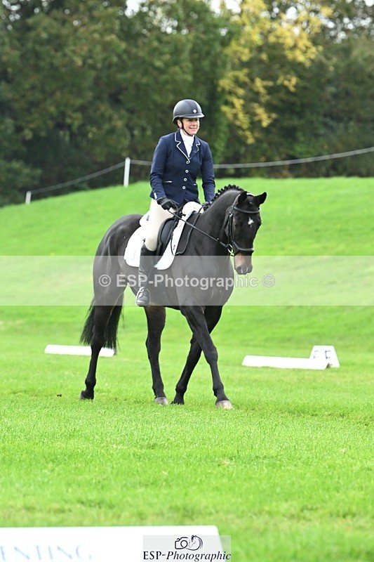 241024-145123-04622 - 421-Marie.Webber-BENNY'S.DOUBLE.DIAMOND