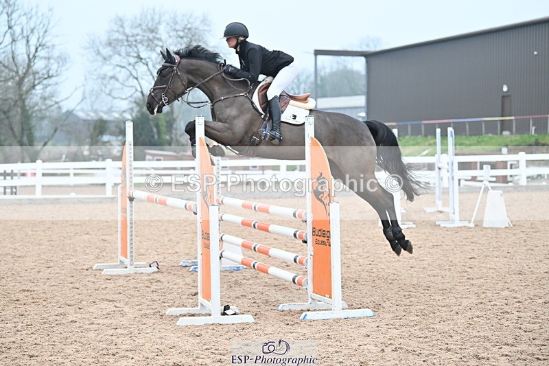 240113A-124129-02029 - Cls 12 Newcomers and 1.10m Open