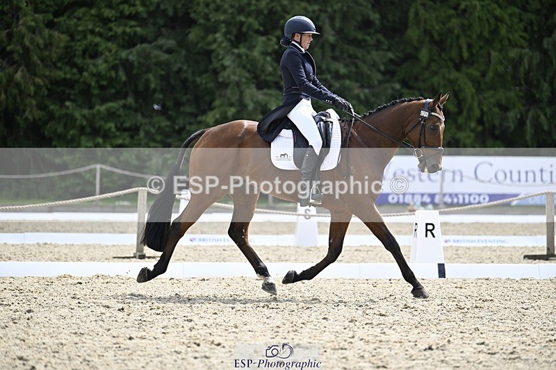 000101-191325-03886 - 425-HUMBLE_GLORY-Sophia_Hill