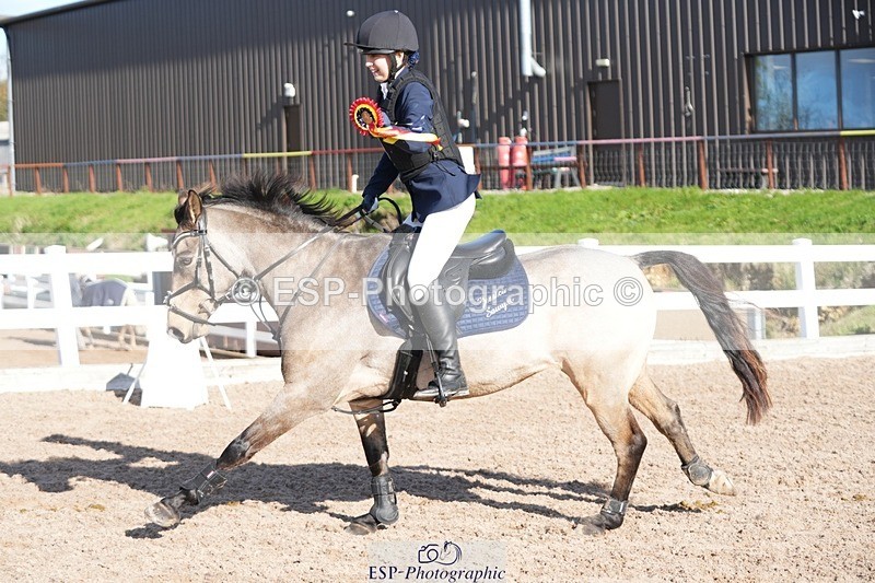251025-131848-00513 - Cls 9 Pony Winter Discovery and 90cm