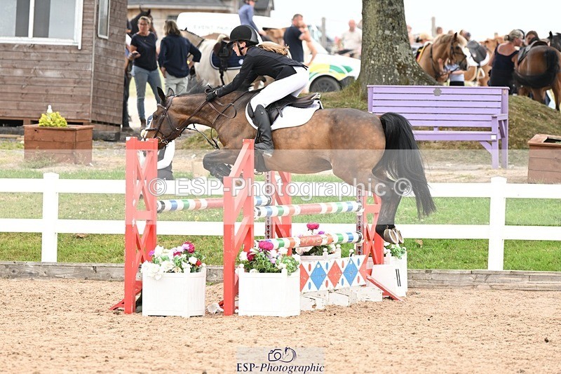 250629-133604-11330 - Cls 37 Newcomers and 1m Open