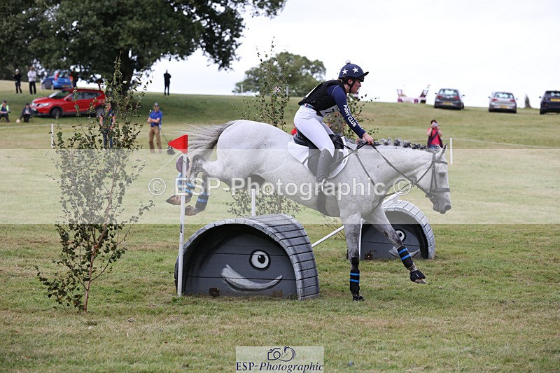 240825X-143216-34683 - 80cm XC 14.30 to 15.30