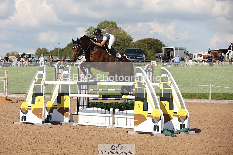 230915A-144557-02739 - Cls 5 National 1.40m