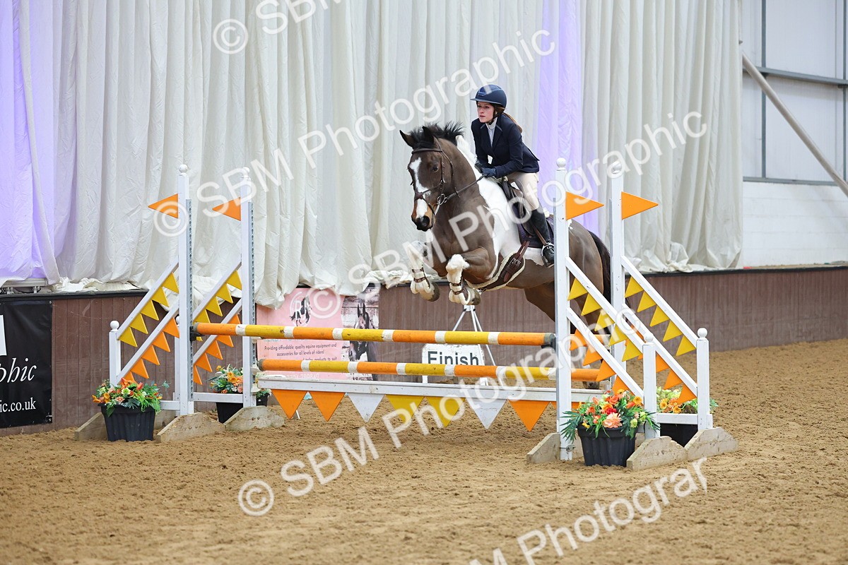 SBM_009714 - Class 20 - Senior British Novice/ 90cm Open - First Round (0.90m)