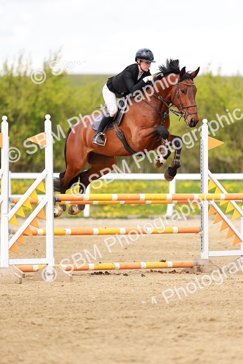 SBM_002259 - Class 4 - Senior Newcomers - 1.10m