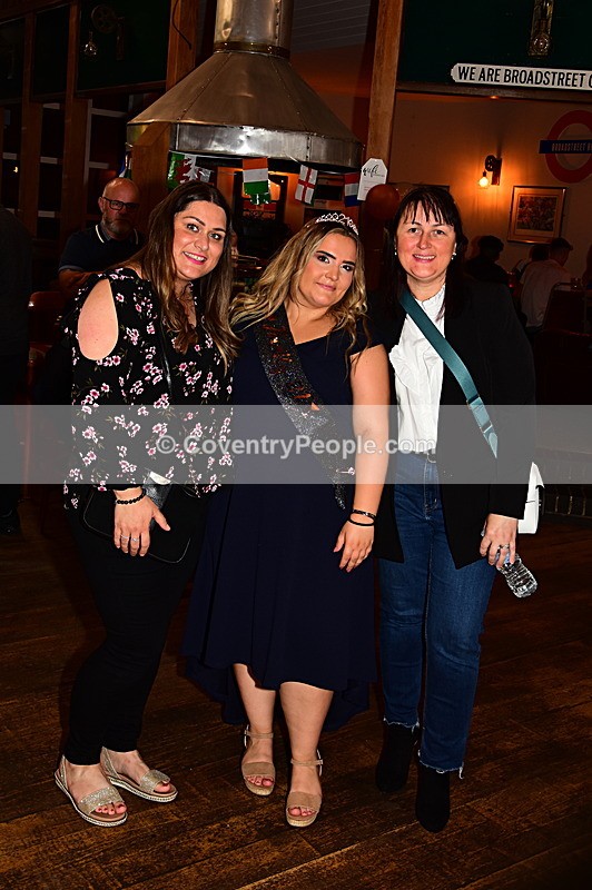 COU-762 - Courtney's 21st