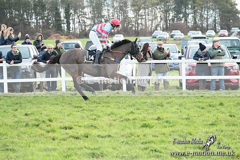PtP 141225  2167 - New Forest Hounds PtP Larkhill 14/12/25