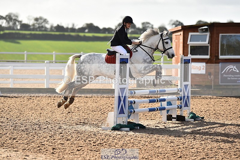 231029A-104810-02808 - Pony Discovery & 90cm Open