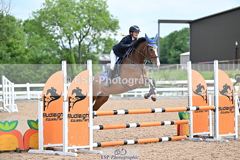 240605A-104254-00097 - Cls 1 British Novice and 90cm Open