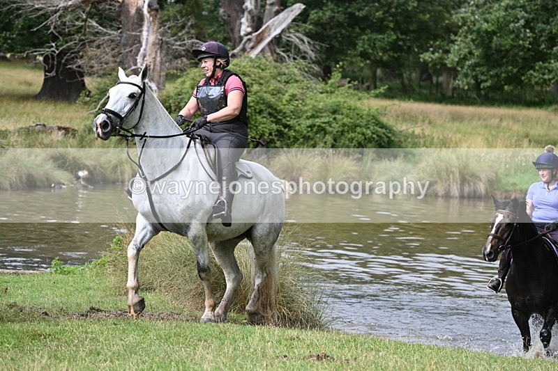 WJ7_1706 - Time at Water 10:48 to 11:13