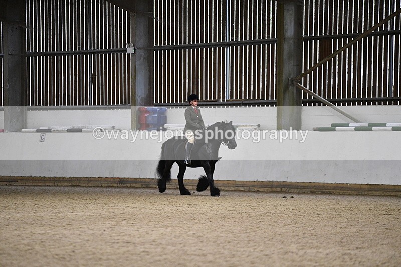 WJ5_7449 - Class 12 Ridden M&M