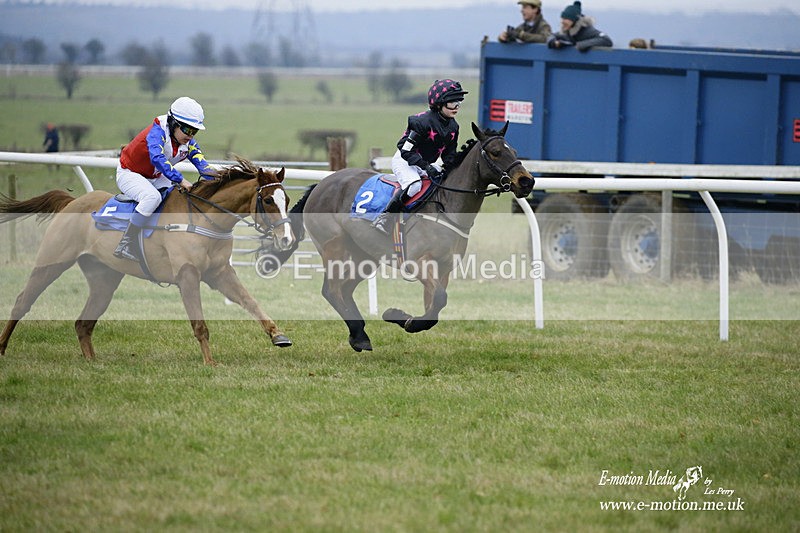 PtP 230122 26 - Cocklebarrow Races - Heythrop Hunt - 23/01/22