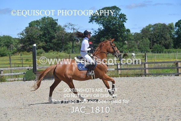 JAC_1810 - CLASS 5  Senior Newcomers/ 1.10m Open