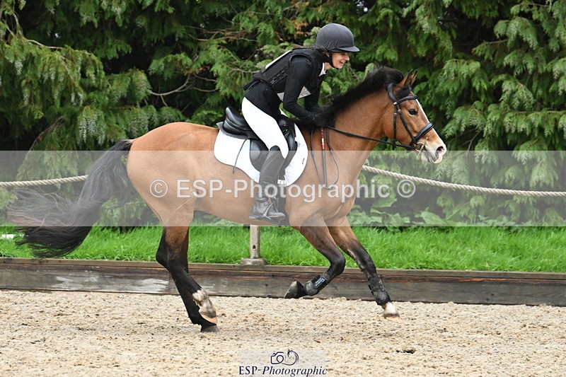 250418A-141443-01101 - UnAff 70cm