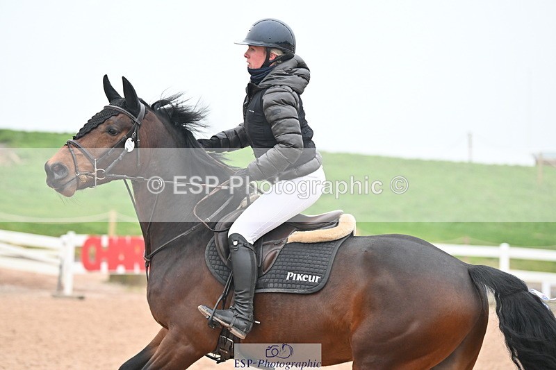 240113A-100721-01625 - Cls 9 British Novice and 90cm Open