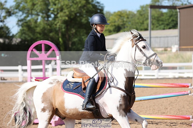 240629A-171821-08326 - Cls 13 Stepping Stones 128cm + 138cm