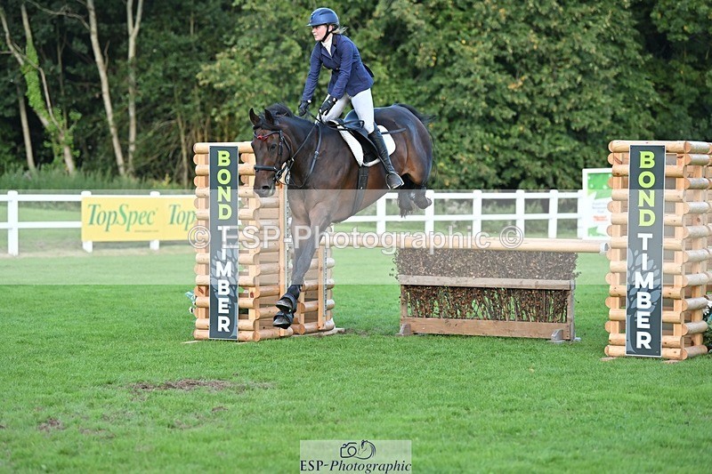 230909-184654-08116 - Cls 14 Snr 1m Derby