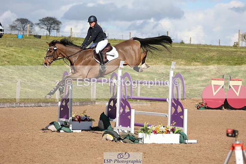 240419A-162853-09397 - Cls 10, 2 Star Big Tour 145cm  15.45 to 16.35 break