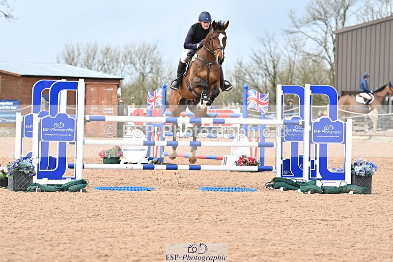 240315A-125540-01081 - Cls 3 Snr Foxhunter