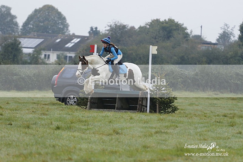 WWHT 171021 0463 - Novice Restricted (0.80m)  17/10/21