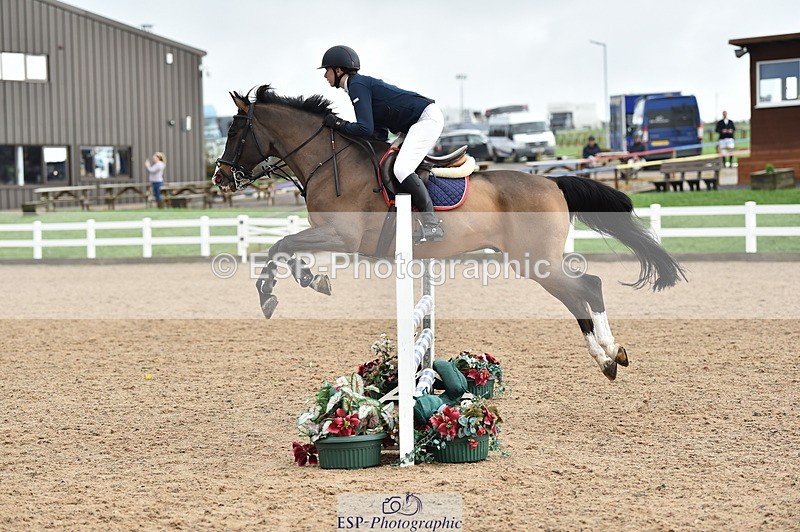 231013A-104544-01386 - Cls 1 85cm Amateur Quali