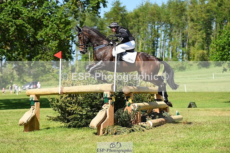 230527-151524-10334 - 353-THE_RIPPER-Bundy_Philpott-XC