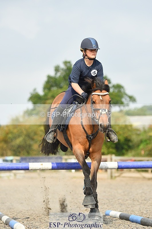 230817-105050-01785 - Kay's 2nd Group - Arena