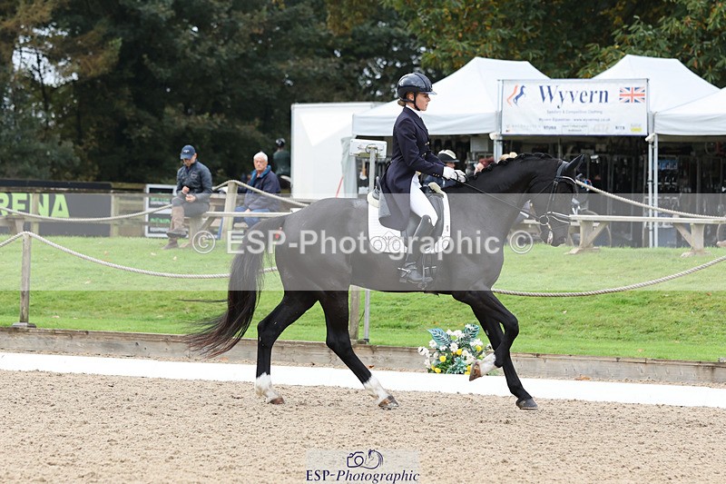 241024-102413-01579 - 132-Mollie.Summerland-MOJO