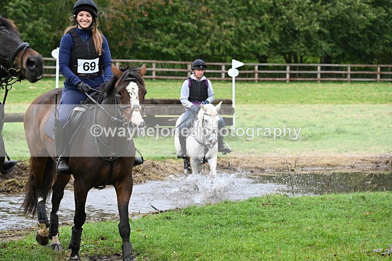 WJ6_4687 - Time at Photographer 11:57 to 12:14