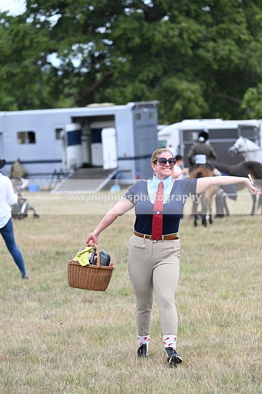 WJ7_4606 - Class 12 Ridden Cob