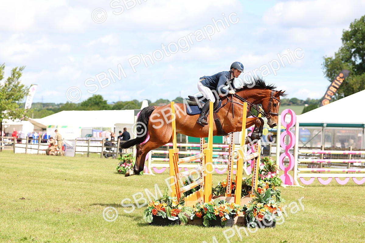 SBM_13645 - Class 206 - Senior Newcomers - 1.10m Open