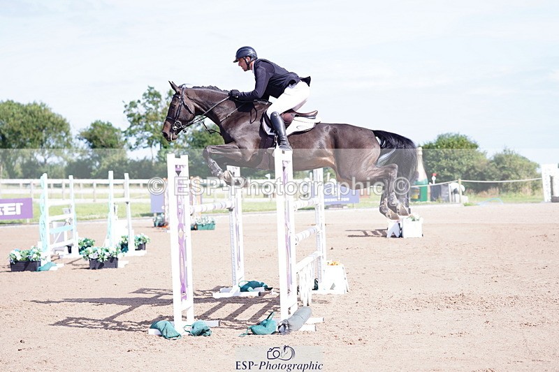 240803A-160512-09089 - Cls 32 National 1.30m Open