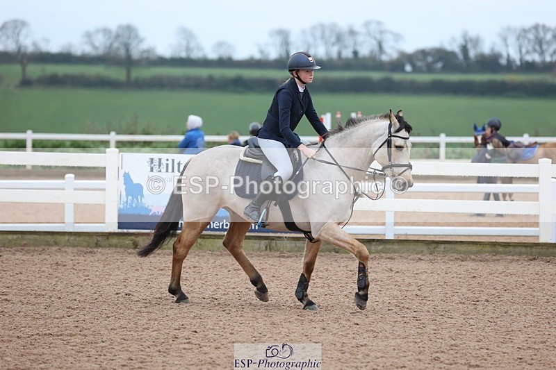 241116X-083209-00087 - Cls 03 Pony Intro 70cm