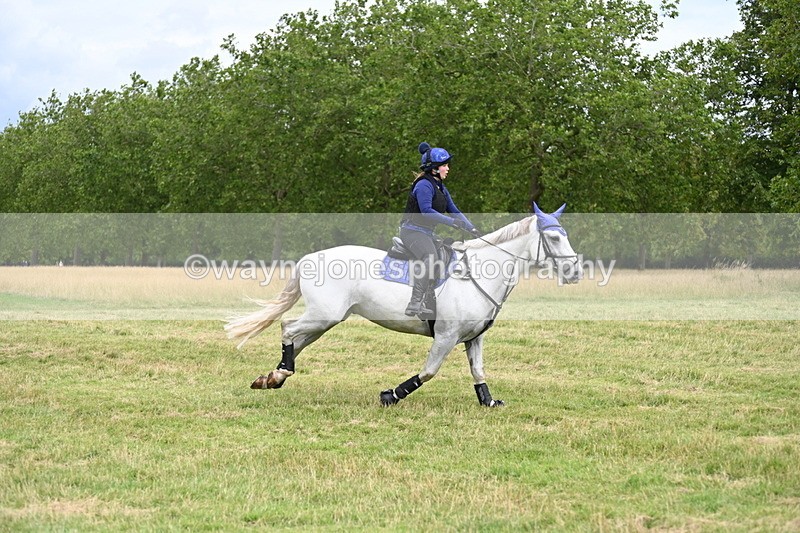 WJ6_4631 - Time at Jump 13:04 to 13:34