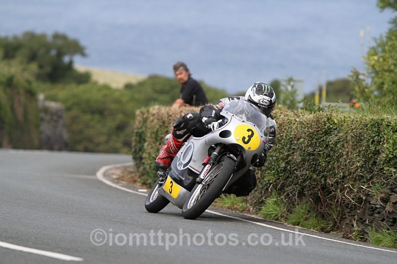 FOM_9585 - Bennetts 500cc Classic TT Race