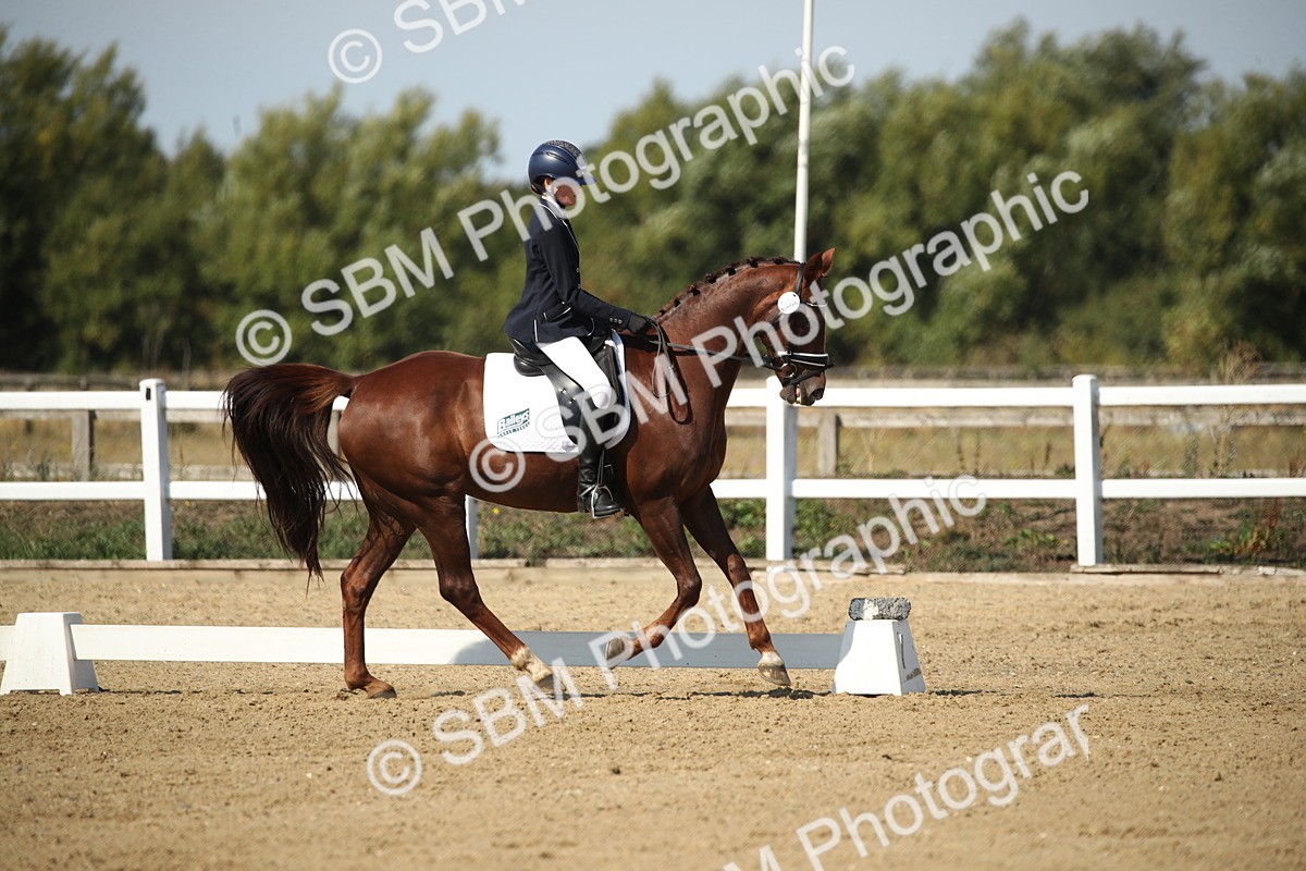 SBM_004194 - Class 11 - Novice 5 - 10.24-11.20