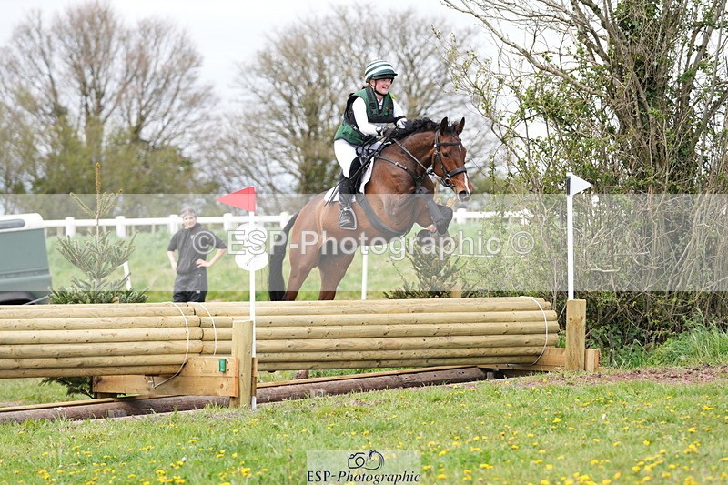 250419-140611-11406 - 803-Sophie.Parker-LANGALLER.LOVEDAY