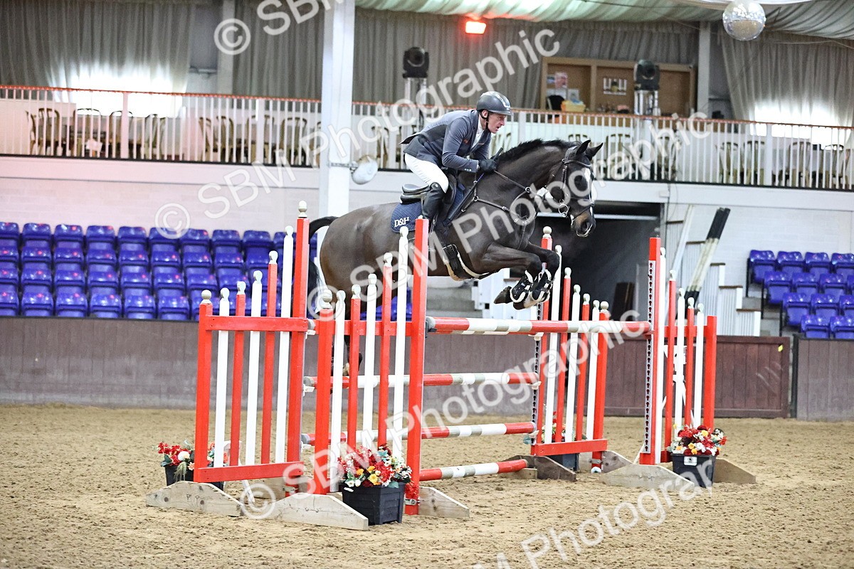 SBM_005262_Class 18 - National 130m 140m - Customer Cart - Anthony